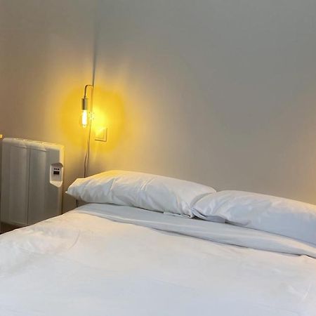 Iturriaga Ostatua Self Check In Hotel Билбао Екстериор снимка