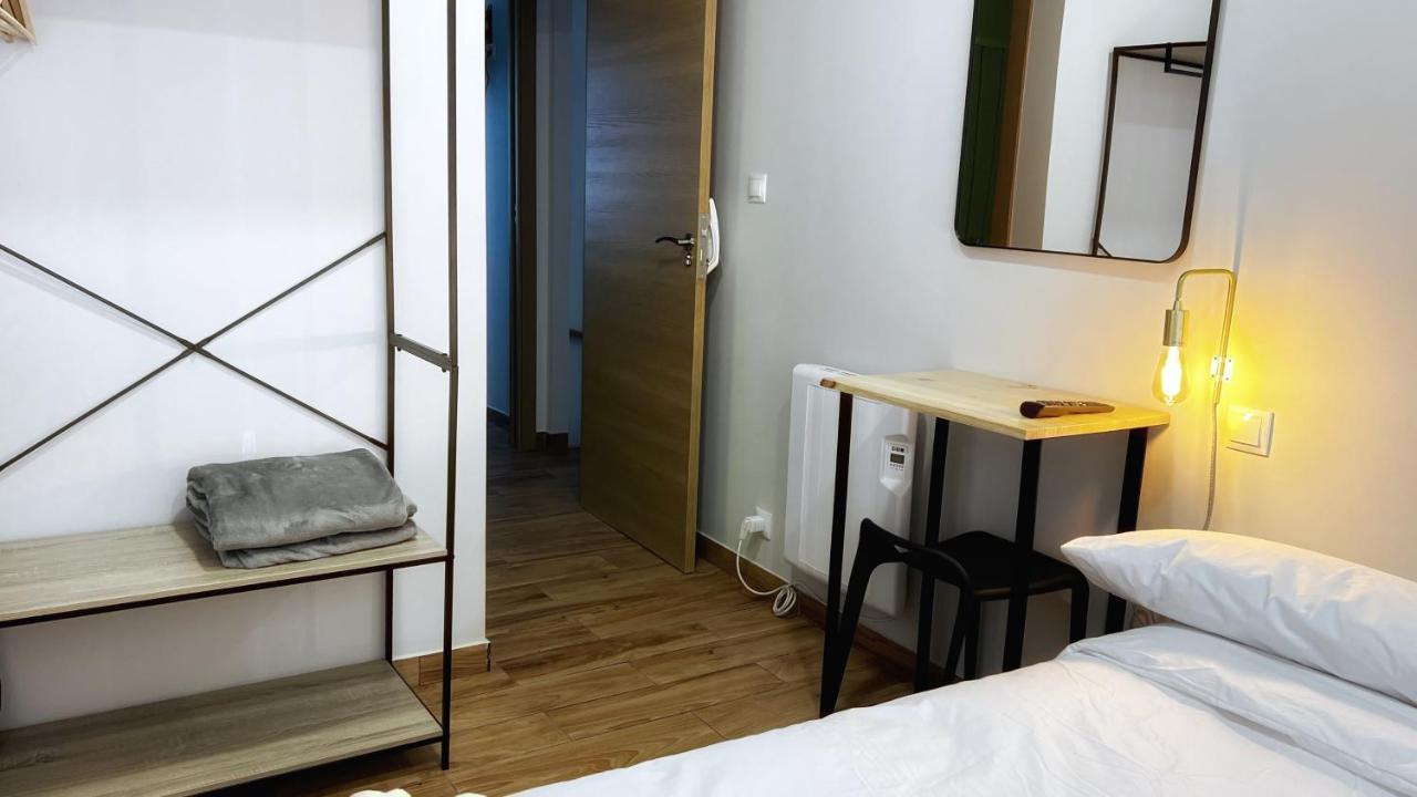Iturriaga Ostatua Self Check In Hotel Билбао Екстериор снимка